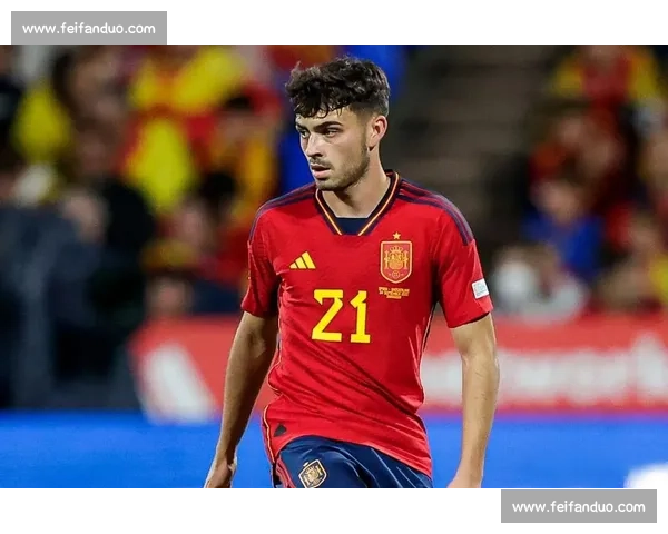 国家德比染红！佩德里 252 场生涯首遭逐