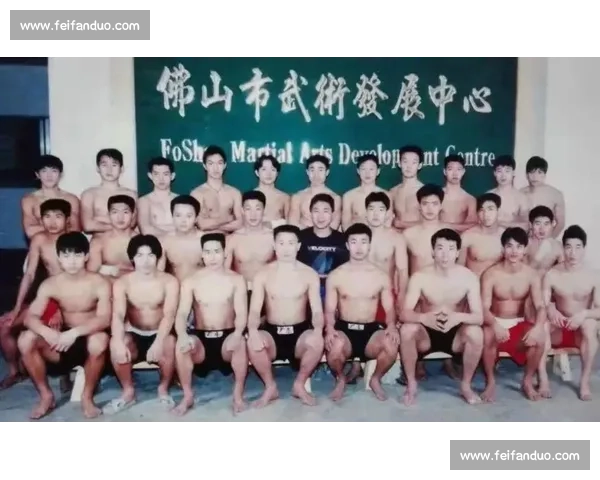 2000 散打王经典：程志刚接腿反击显锋芒