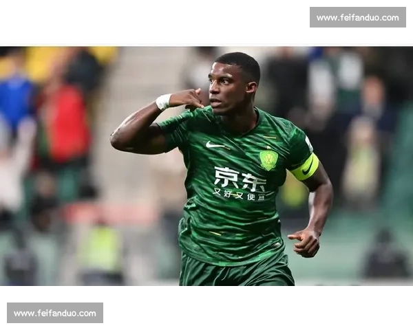 半场战报：山东 1-1 海港 李新翔破门卡扎伊什维利扳平